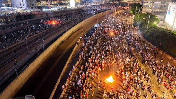 كتلة التغيير تتحد لإسقاط نتنياهو