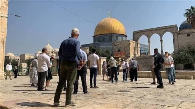 القدس تصدر 15 قرار إبعاد عن الأقصى