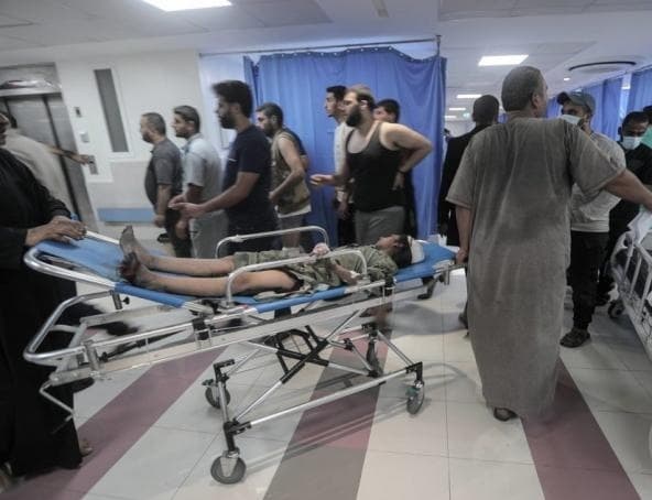 مستشفى الكويت يخفض خدماته بشكل مؤقت