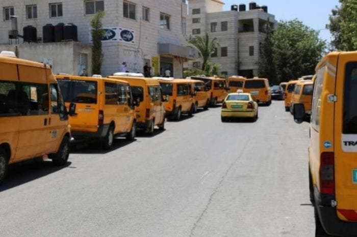 نقابة النقل تتفق على حلول بدون زيادة الأجرة