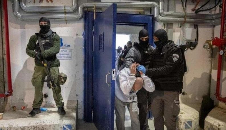 Prisoners Still Suffering from Scabies