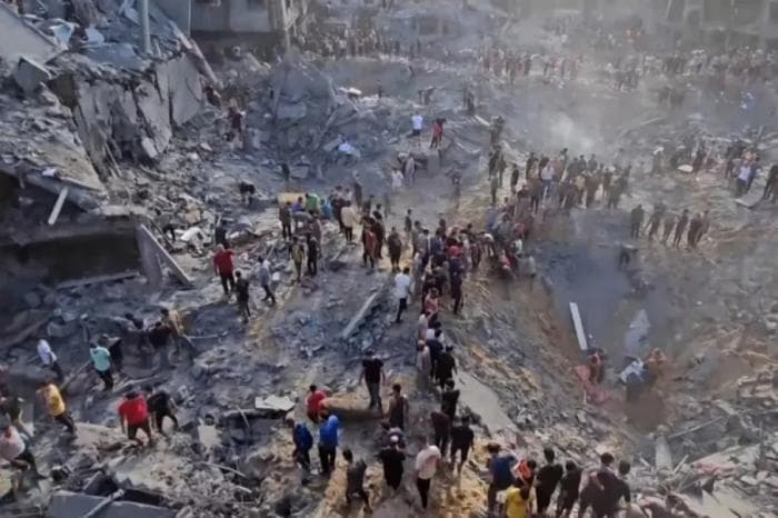 جيش الاحتلال يقدر استشهاد 300 في جباليا