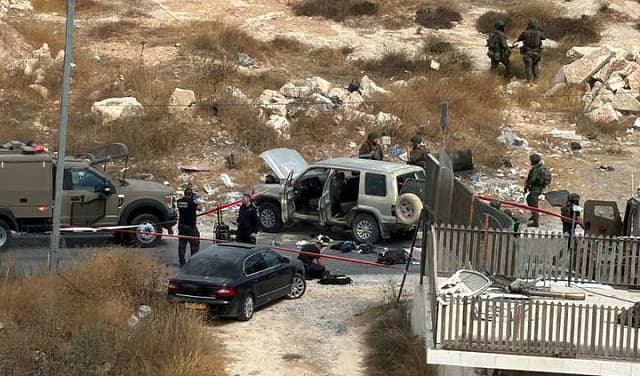 إصابة ثلاثة فلسطينيين برصاص الاحتلال شرق الخليل ورام الله