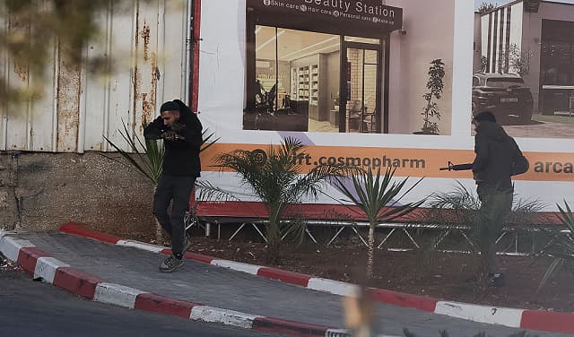 Details emerge on Hebron firefight