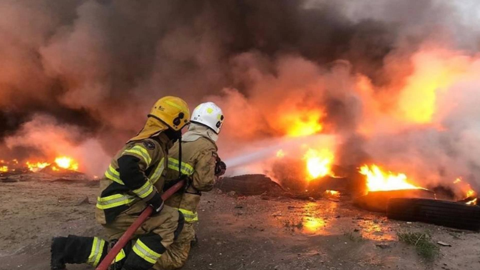 Kuwait controls fire after Iranian attack with no injuries reported
