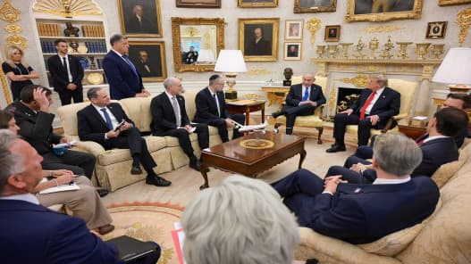Netanyahu urges more action on Iranian sites
