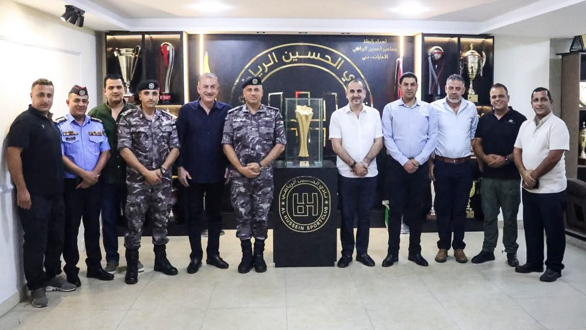 أمن الملاعب يعقد اجتماع مع الحسين إربد لتجهيزات الموسم الجديد