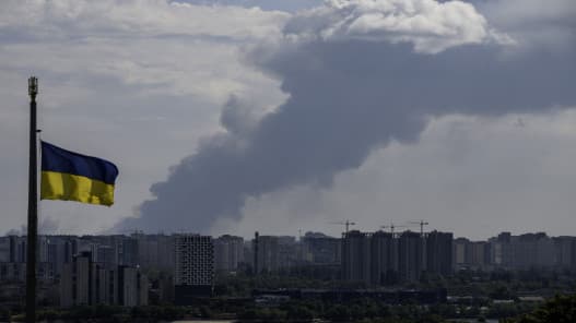 Seven dead in Russian missile attack on Kyiv