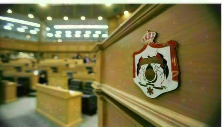 الطاقة تناقش ارتفاع استهلاك البنزين في السيارات
