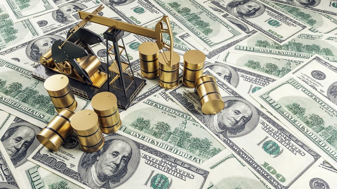 Gold Drops as Oil and Dollar Rise