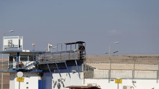 Israeli occupation detains 39 journalists