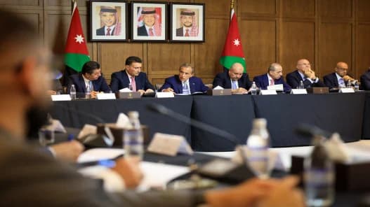 رئيس الوزراء يتباحث مع حزب الميثاق حول التحديث السياسي