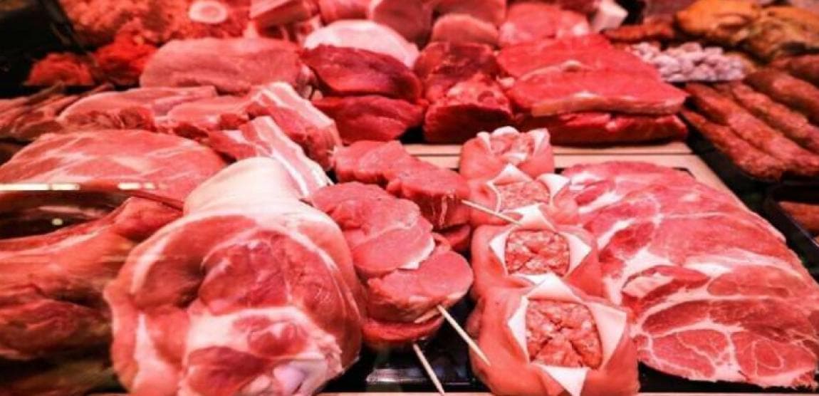 الغذاء والدواء تكشف عن لحوم مجمدة مباعة كطازجة