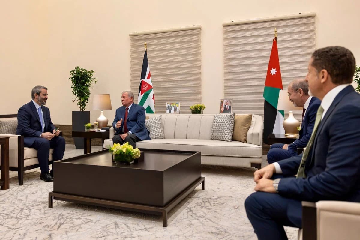 King Affirms Opposition to Israeli Attacks