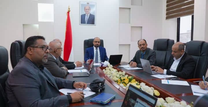 الحكومة اليمنية تقر إجراءات لتوسيع خدمات تيليمن وتسريع تطوير قطاع الاتصالات