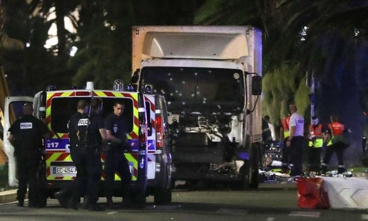 France mobilizes 70,000 police officers to secure holiday celebrations and the World Cup