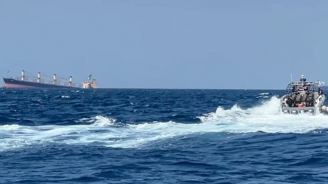 Armed Individuals Take Control of Chemical Tanker Off the Yemeni Coast