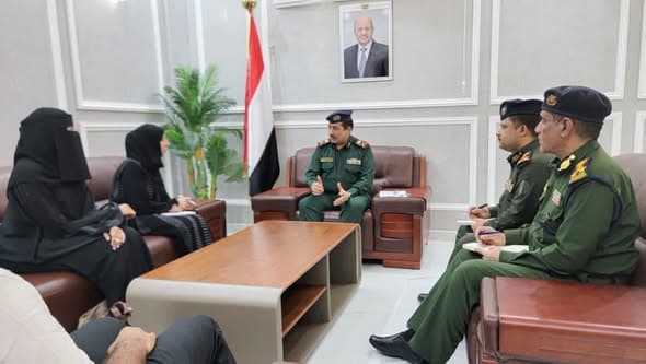 تحركات حكومية في عدن لدعم الأمن الدولي