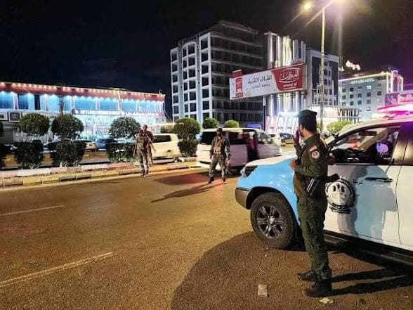مرور عدن يطيح بثلاثة مروجين للمخدرات