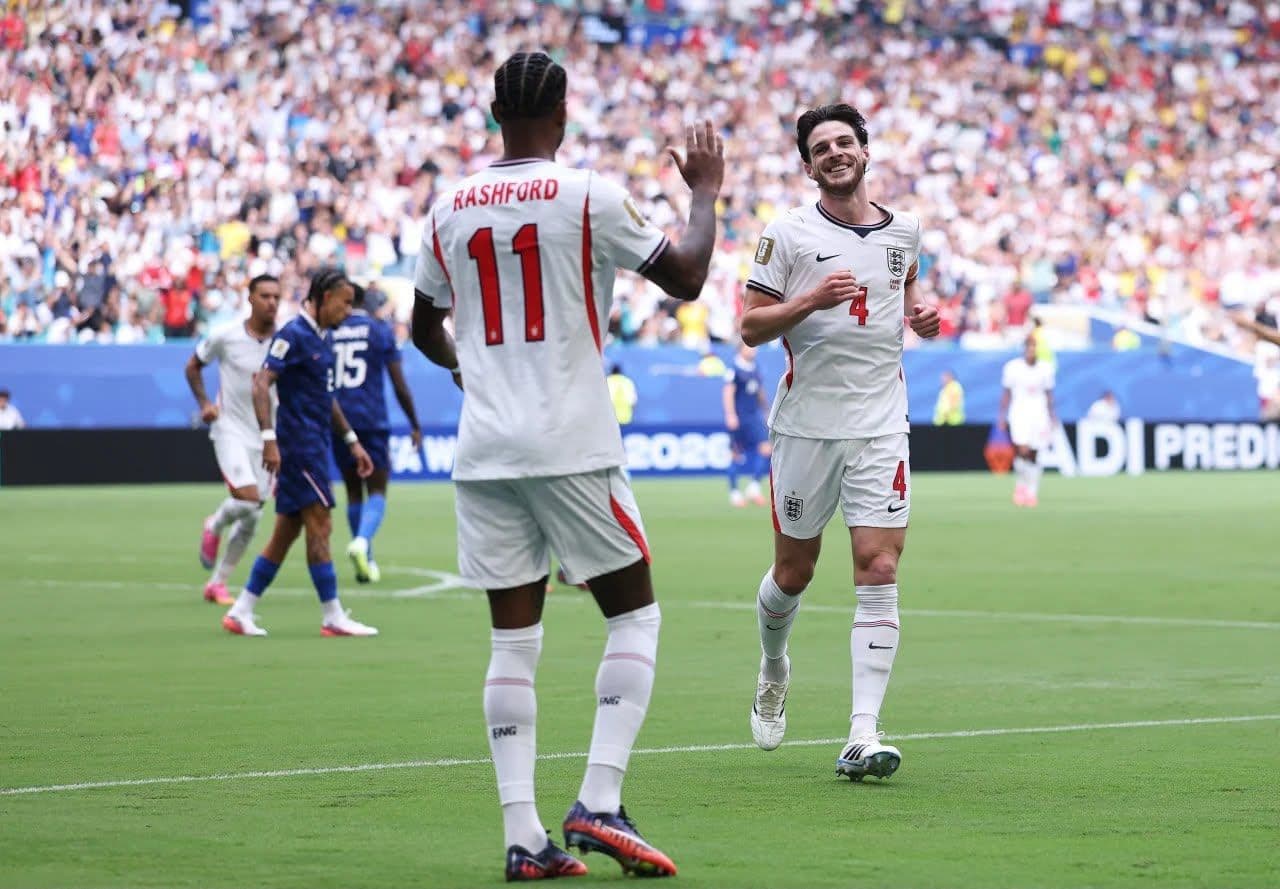 England claims bronze with big win over France