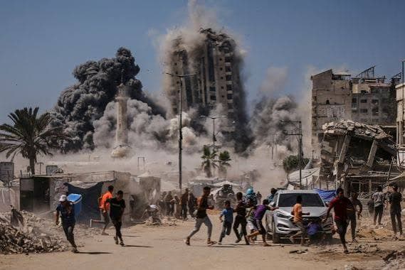 غارات إسرائيلية تودّي بحياة أطفال في غزة