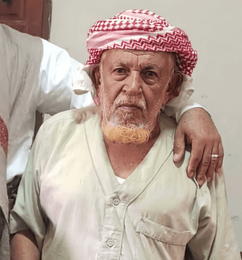 مليشيا الحوثي تهاجم منزل مسن وتنهب ممتلكاته