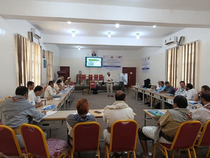 مأرب تبدأ دورة لتطوير 35 قيادياً تربوياً