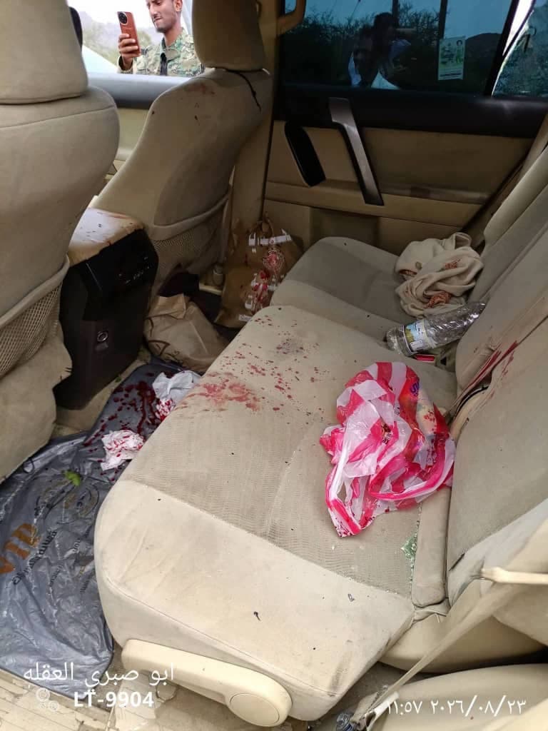 Houthi shell hits travelers in Mares injuring 3