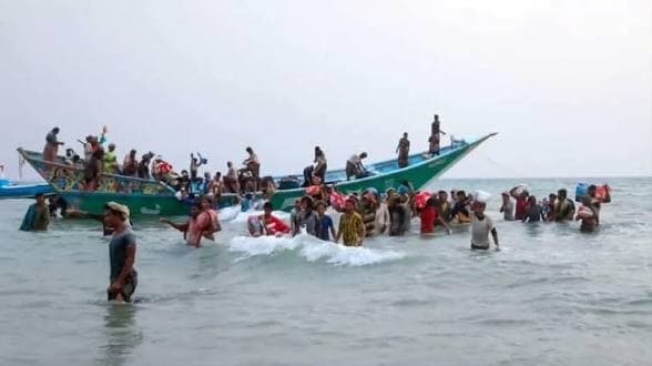 Attack on fishermen's boats in Al Khawkhah