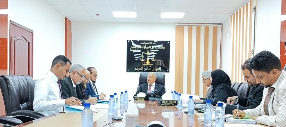 القضاء الأعلى يصدر قرارات بنقل وتأديب قضاة