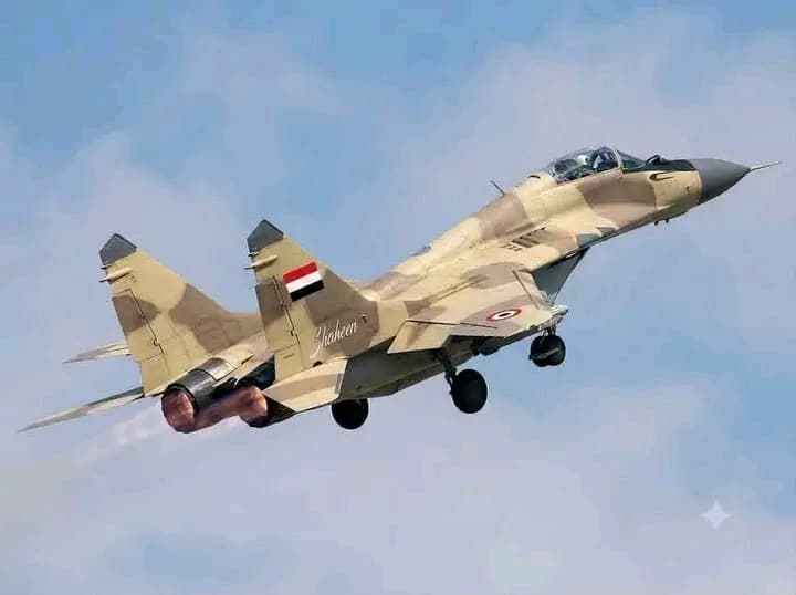 ضربات جوية على المخا وذوباب