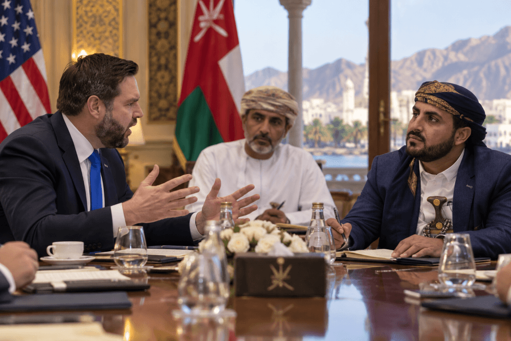 Saudi critiques U.S. talks with Houthis