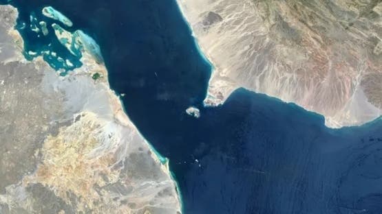 خبراء إيرانيون في المخا وتأمين باب المندب