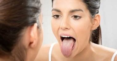 تسنُّم جفاف الفم عند الاستيقاظ