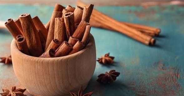 فائدة ماء القرفة للقلب والعظام