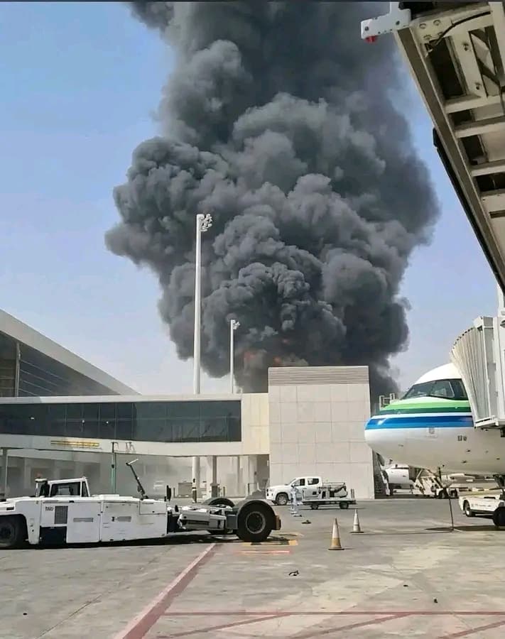 حصيلة هجوم الحوثي على مطار الرياض