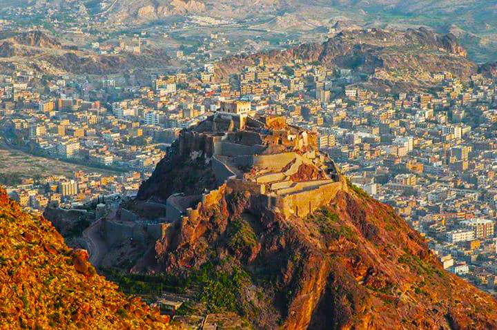 Taiz Sheikhs vow to break Houthi siege
