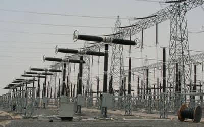 مدير كهرباء مأرب يوضح أسباب تراجع الخدمة والأطراف المتورطة في عمليات التلاعب