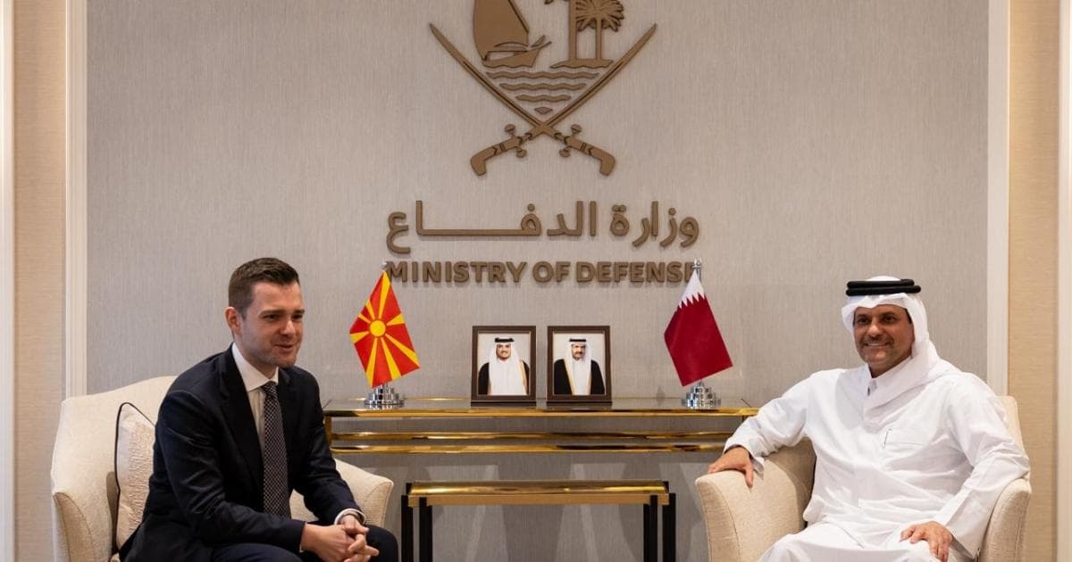 وزير الدفاع يلتقي بنظيره المقدوني