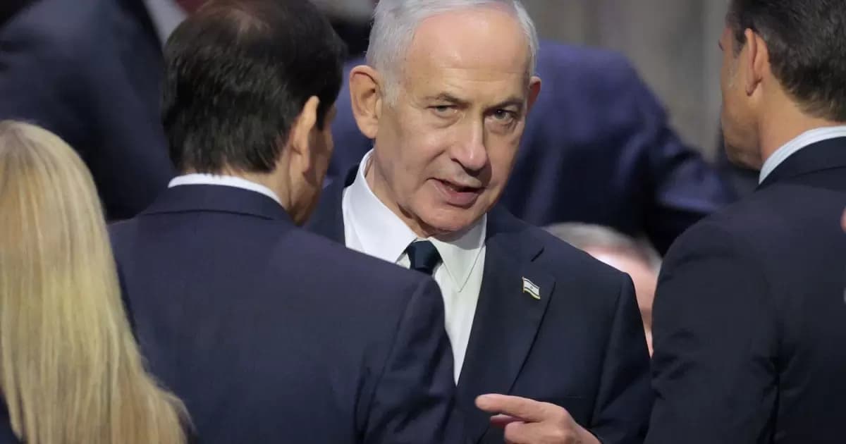 Netanyahu vows strong response to attacks