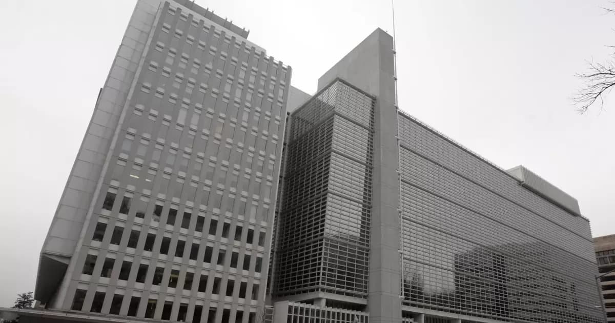 World Bank Warns of Economic Crisis
