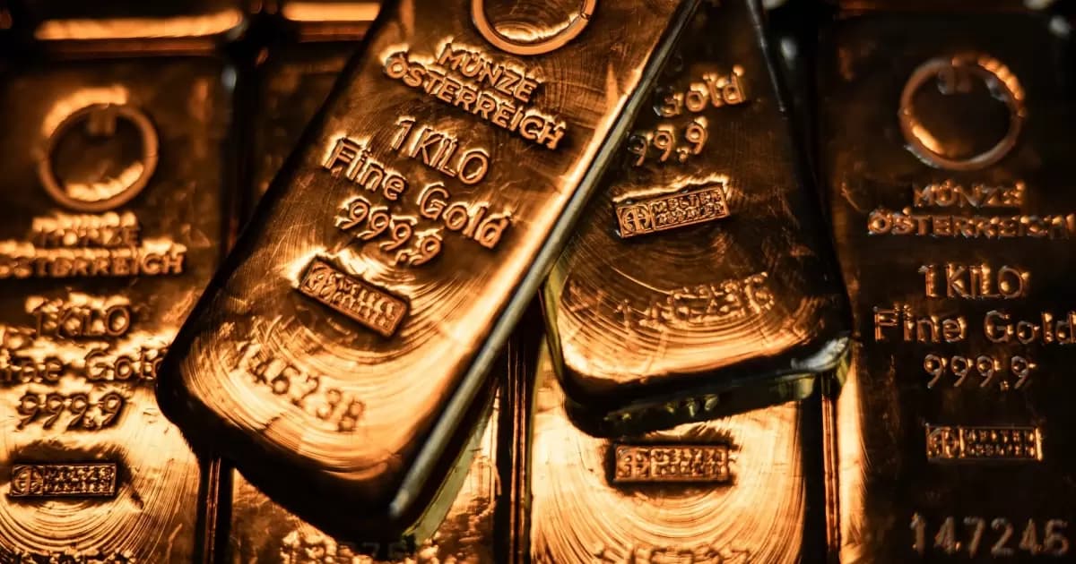 Gold recovers from its weekly low in latest market update