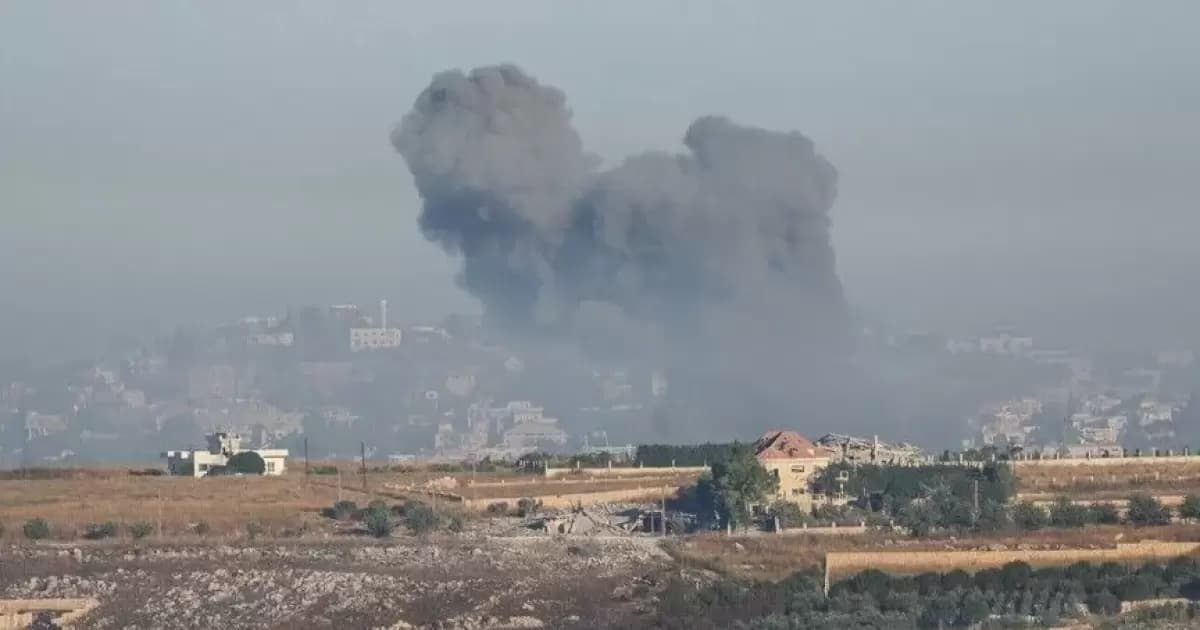 Israeli airstrike hits southern Lebanon villages