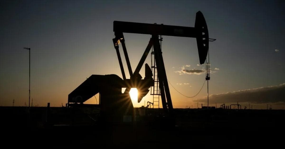 ارتفاع أسعار النفط بأكثر من 4% بعد اضطرابات السوق