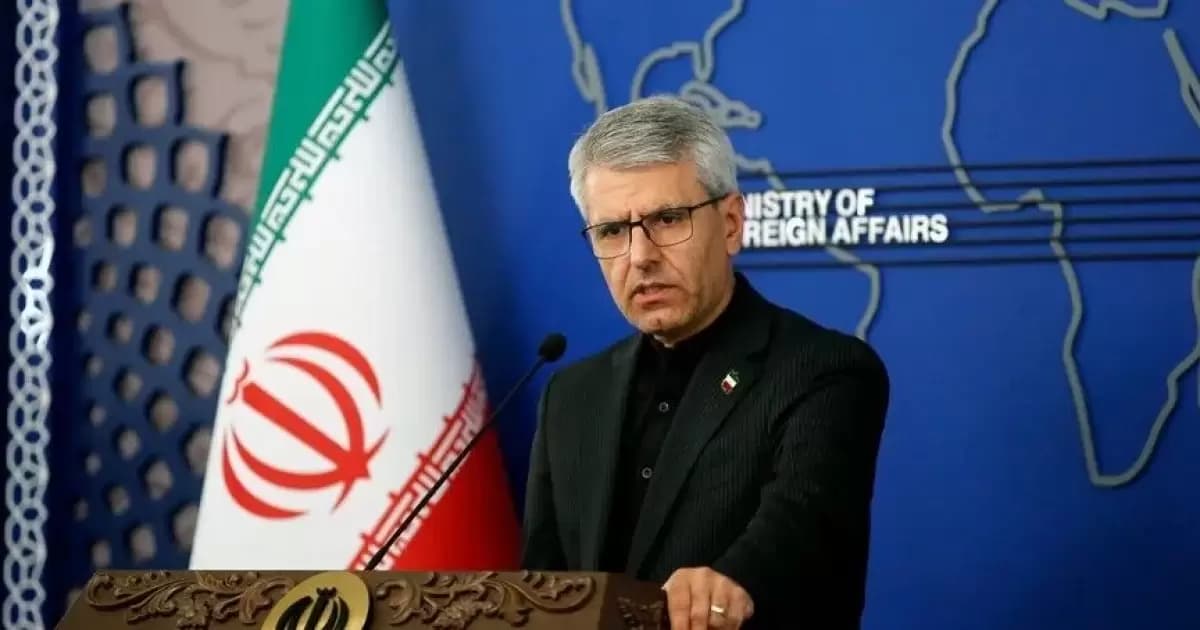 طهران: لن نسمح لواشنطن بتحديد موقفي بشأن الحرب
