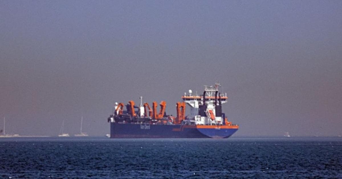 الهند تحظر إرسال بحاريها إلى مضيق هرمز