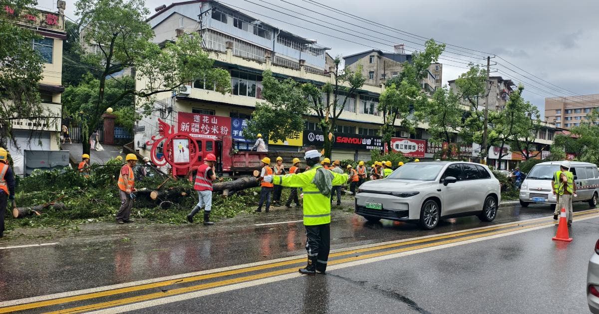 Eleven People Killed in Thunderstorms Across China