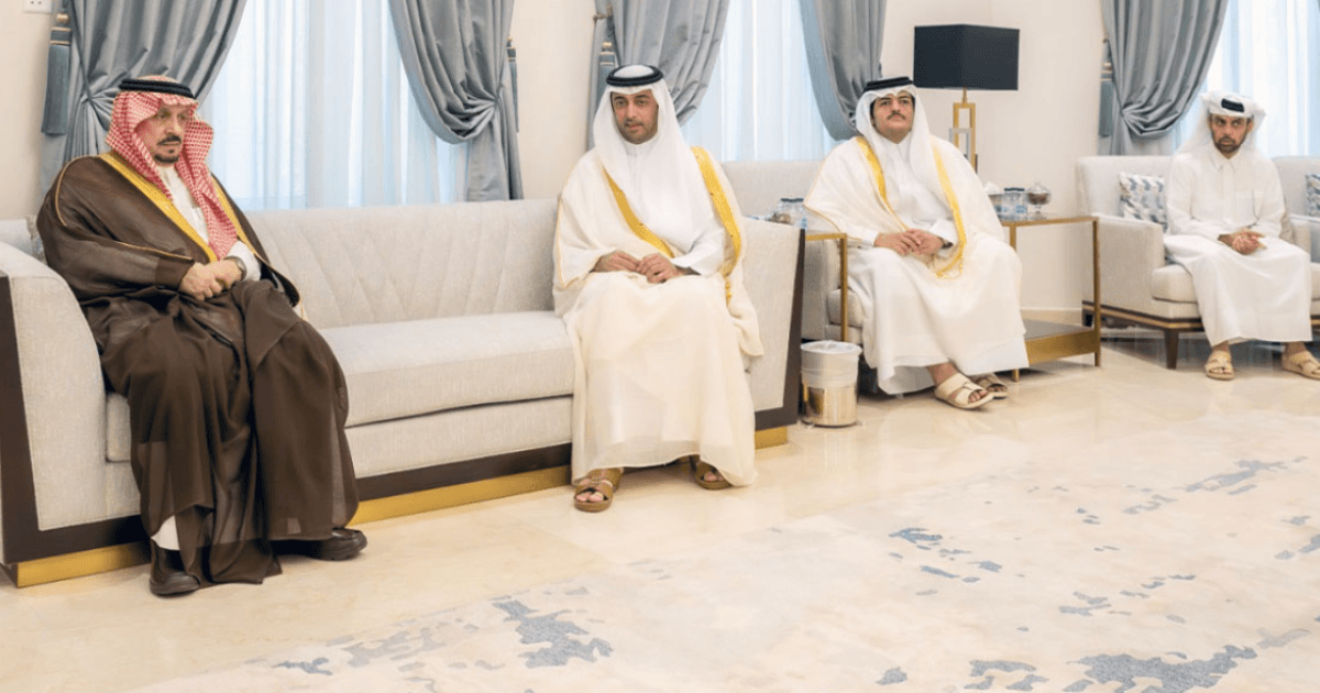 سفارات قطر بالخارج تستقبل المعزين بوفاة الأمير الوالد