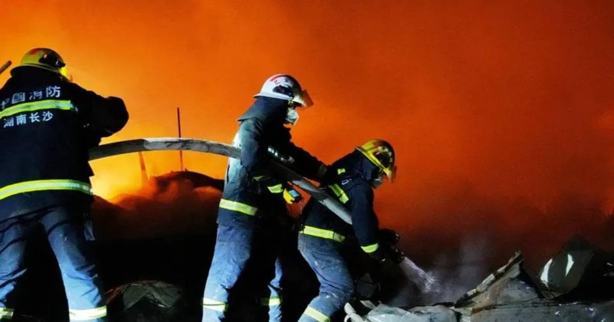 حريق بمبنى وسط الصين يودي بحياة 5 أشخاص