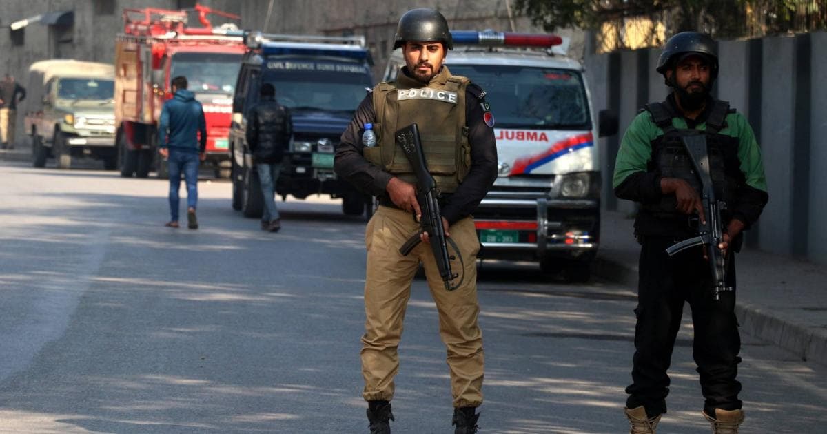 Pakistan: Armed Attack on Security Checkpoint Kills 9 Police Officers